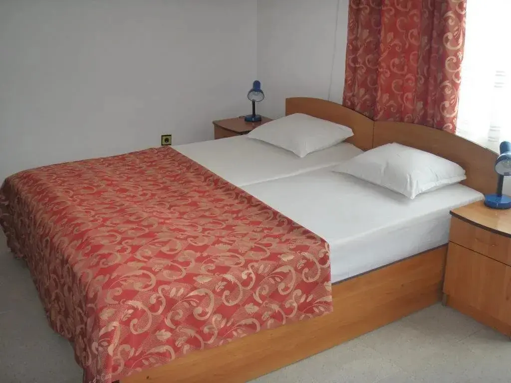Созополь: Family Hotel Prodanovi