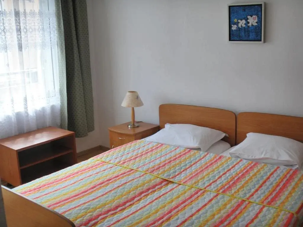 Созополь: Family Hotel Prodanovi