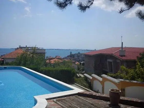 Солнечный берег: Sunny Beach Holiday Villa Kaliva