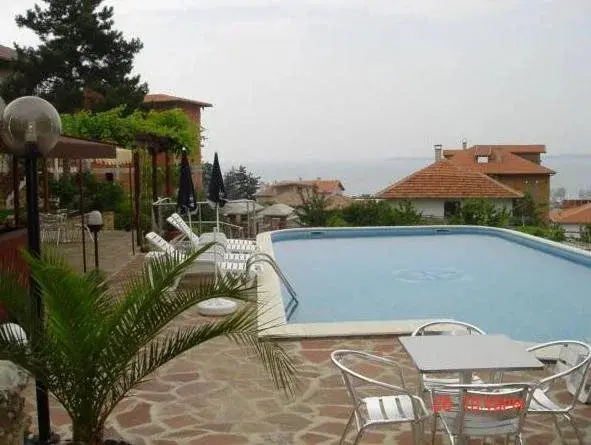 Солнечный берег: Sunny Beach Holiday Villa Kaliva