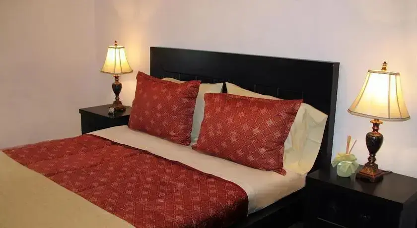 Извос: Guest House & Bistro Castle Cottage