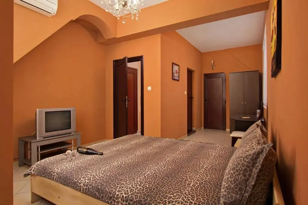 София: Family Hotel Marsina