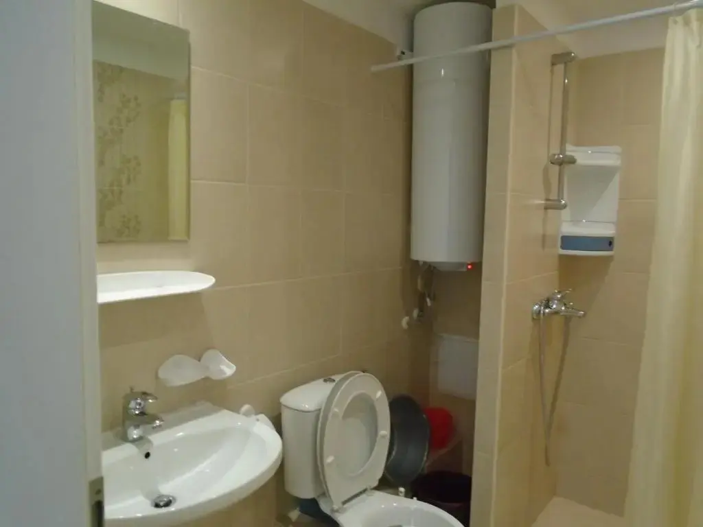 Созополь: Nedev's Apartments in Kavatsi Area