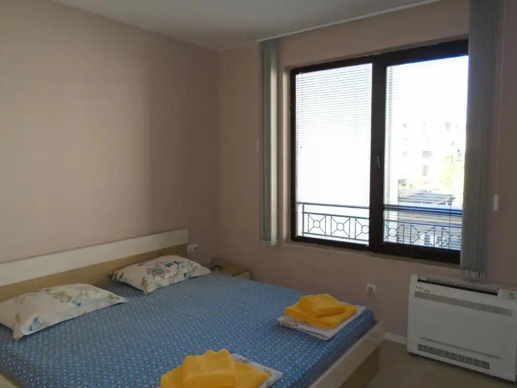 Созополь: Nedev's Apartments in Kavatsi Area