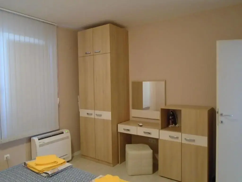Созополь: Nedev's Apartments in Kavatsi Area