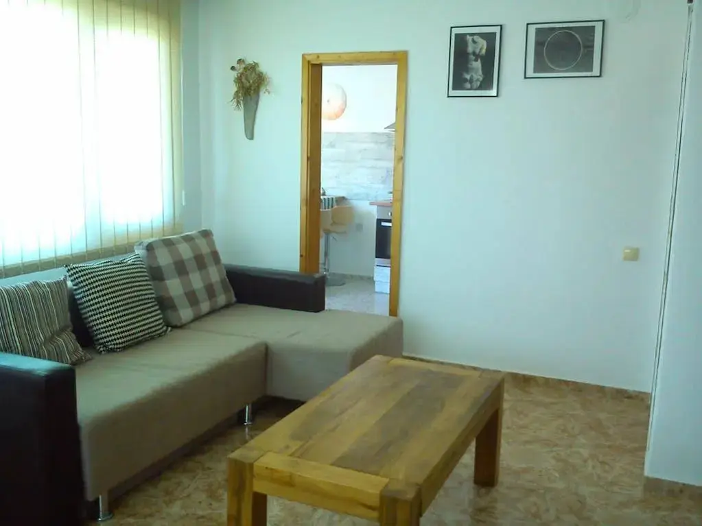 Черноморец: Guest House Savovi