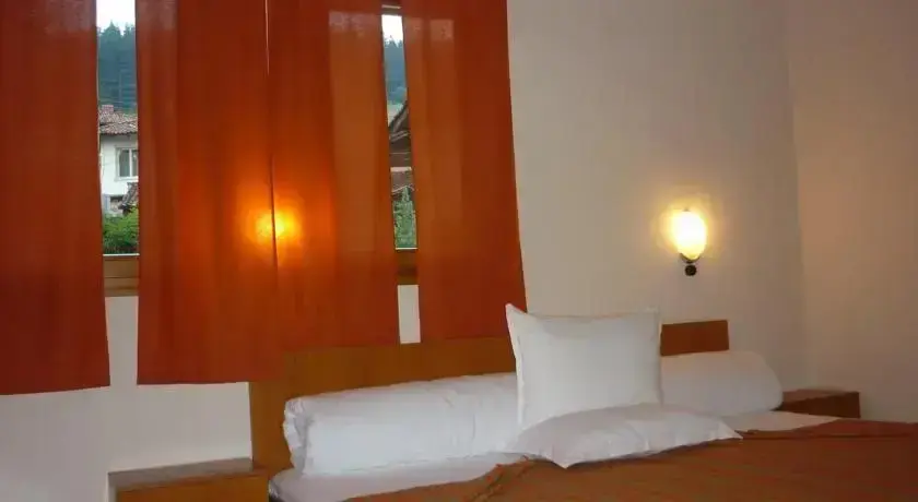 Копривштица: Family Hotel Djogolanova Kashta