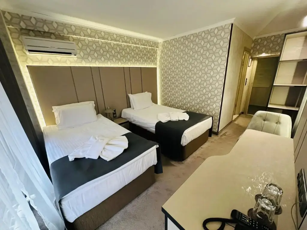 Русе: Hotel Cosmos