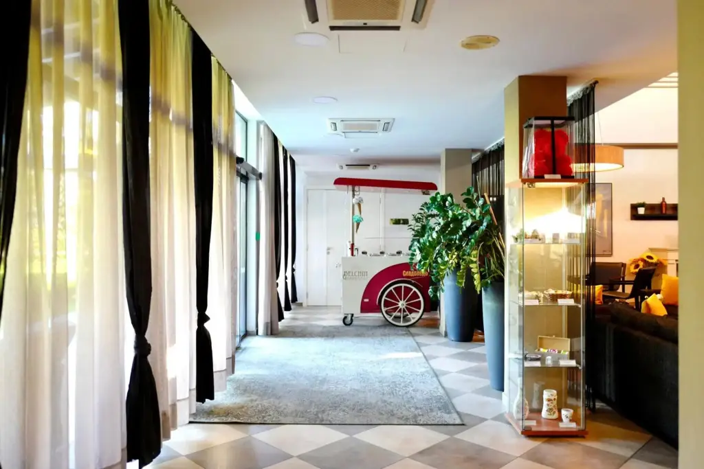 Дупница: Spa Hotel Belchin Garden