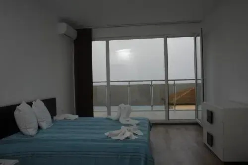 Балчик: Momchil Villas