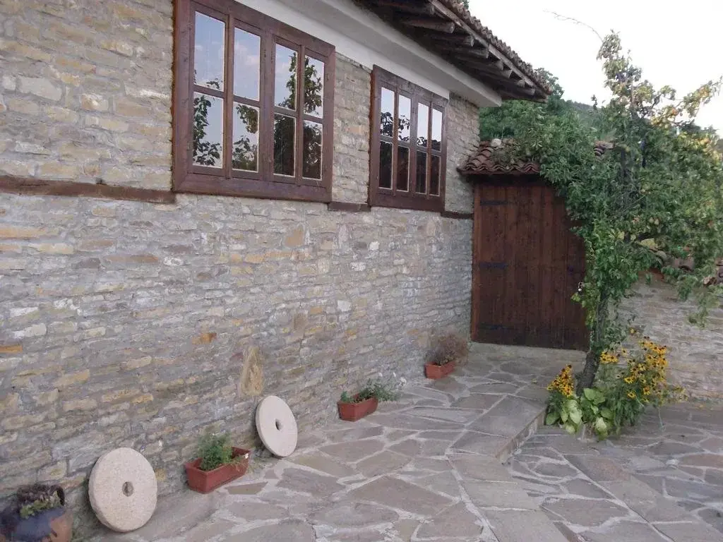 Сливен: Guest House Zarkova Kushta
