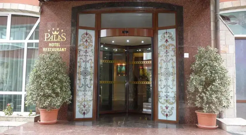 Hotel Palas — фото 1