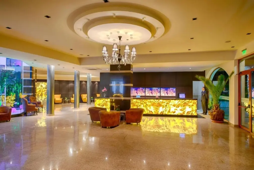 Свети Влас: Grand Hotel Sveti Vlas