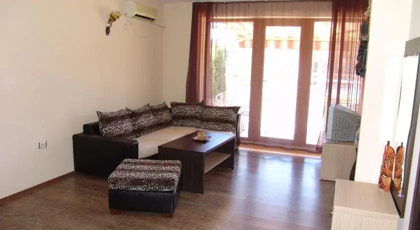 Приморско: Hotel Buena Vissta