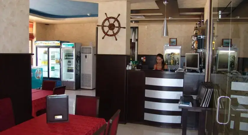 Приморско: Hotel Buena Vissta