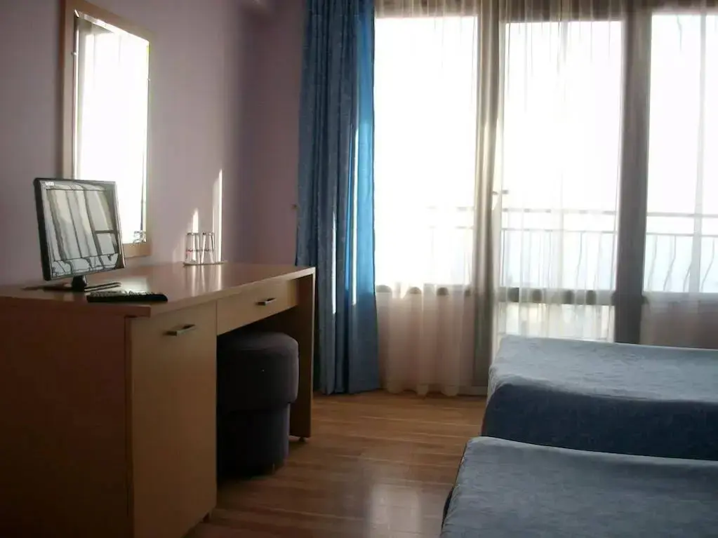 Варна: Hotel Rai