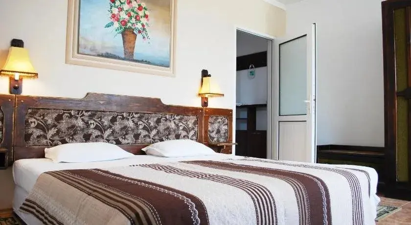 Созополь: Family Hotel Apolonia