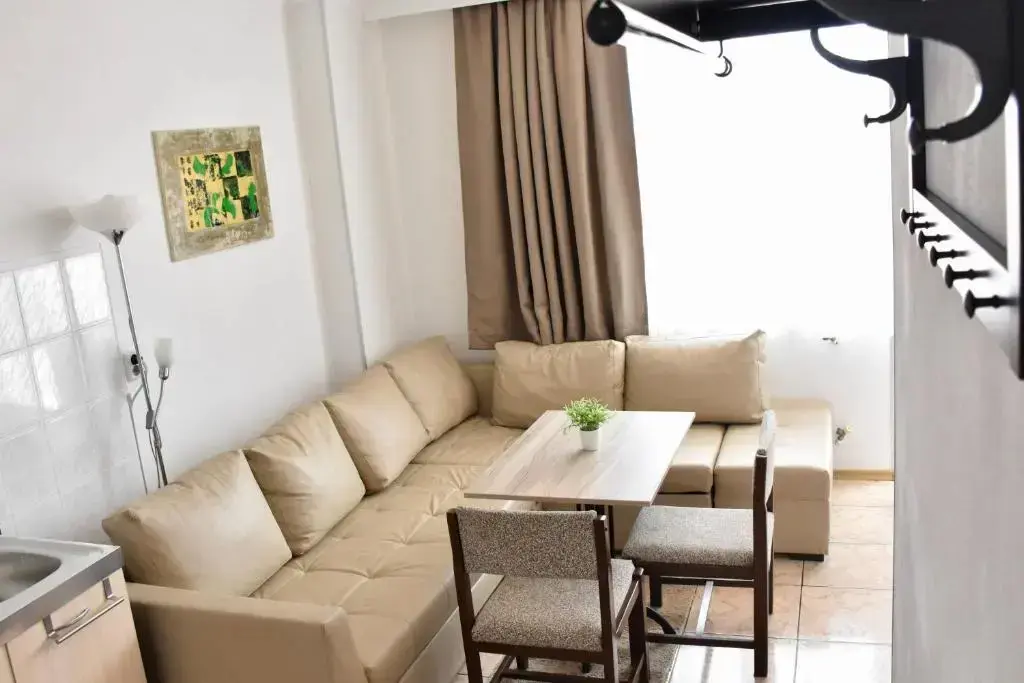Созополь: Family Hotel Apolonia