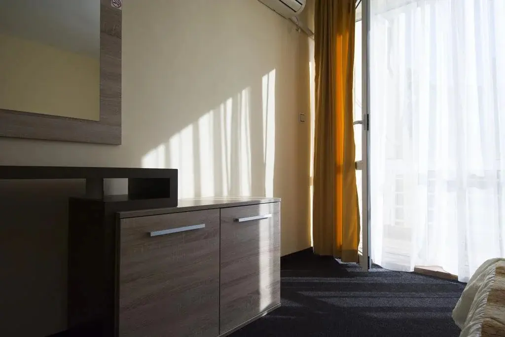Лозенец: Hotel Damyanoff