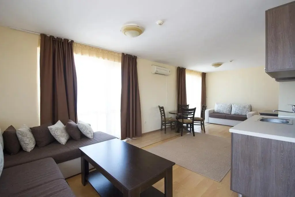 Лозенец: Hotel Damyanoff