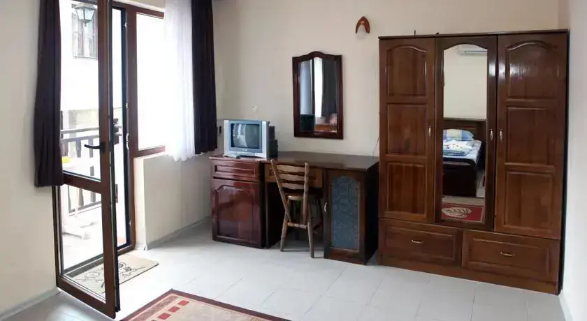 Созополь: Guest House Fotini 2
