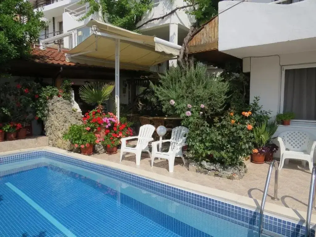 Созополь: Family Hotel Sofi