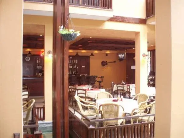 Солнечный берег: Hotel Villa Bora