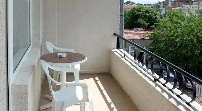 Созополь: Guest House Fotini 1