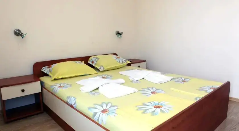 Созополь: Guest House Fotini 1