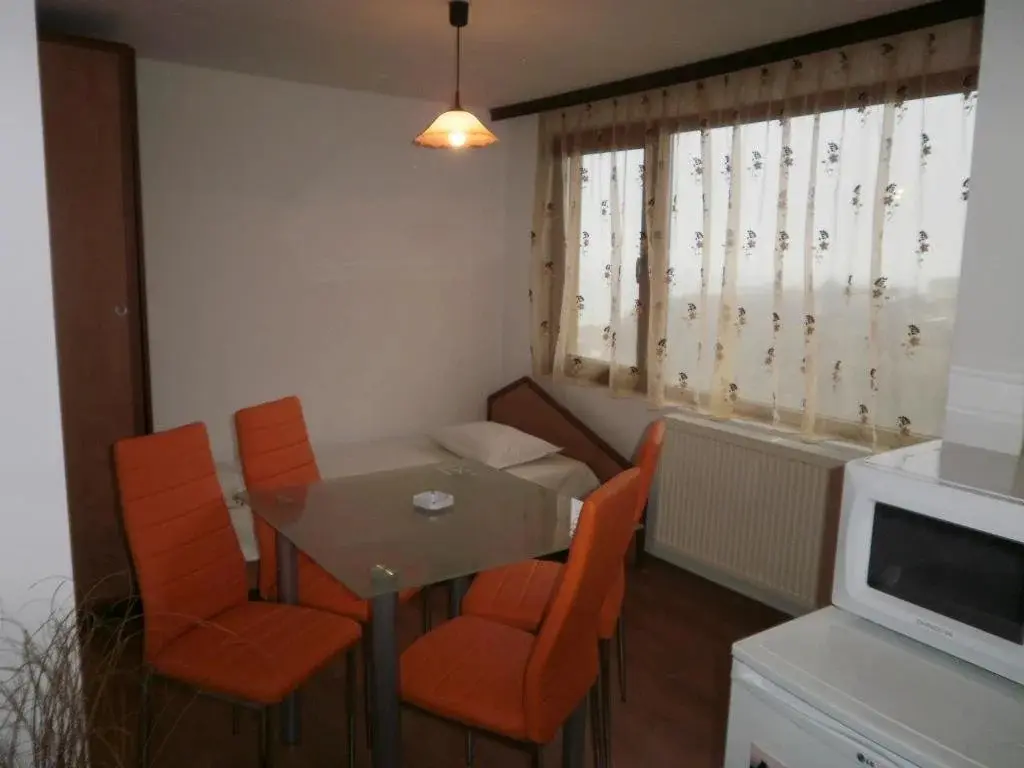 Обзор: Family Hotel Denica Obzor