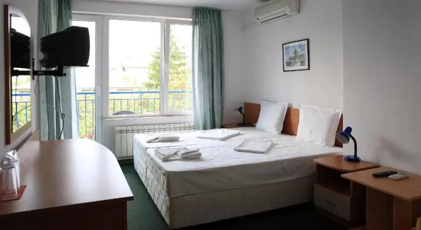 Несебр: RG Hotel