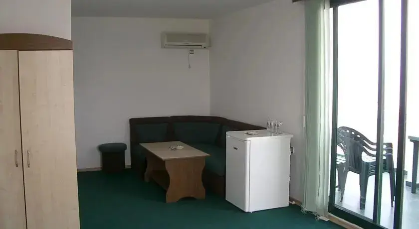 Приморско: Hotel Levteri