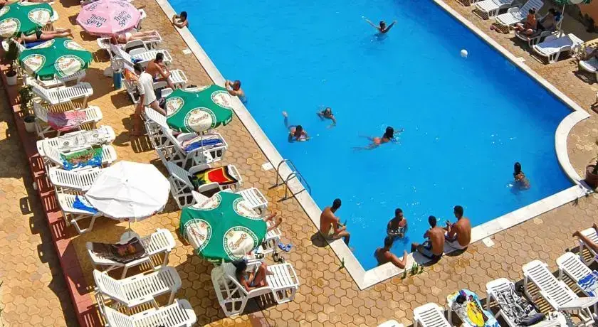 Солнечный берег: Hotel Kokiche