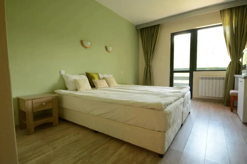 Троян: Park Hotel Ribarica