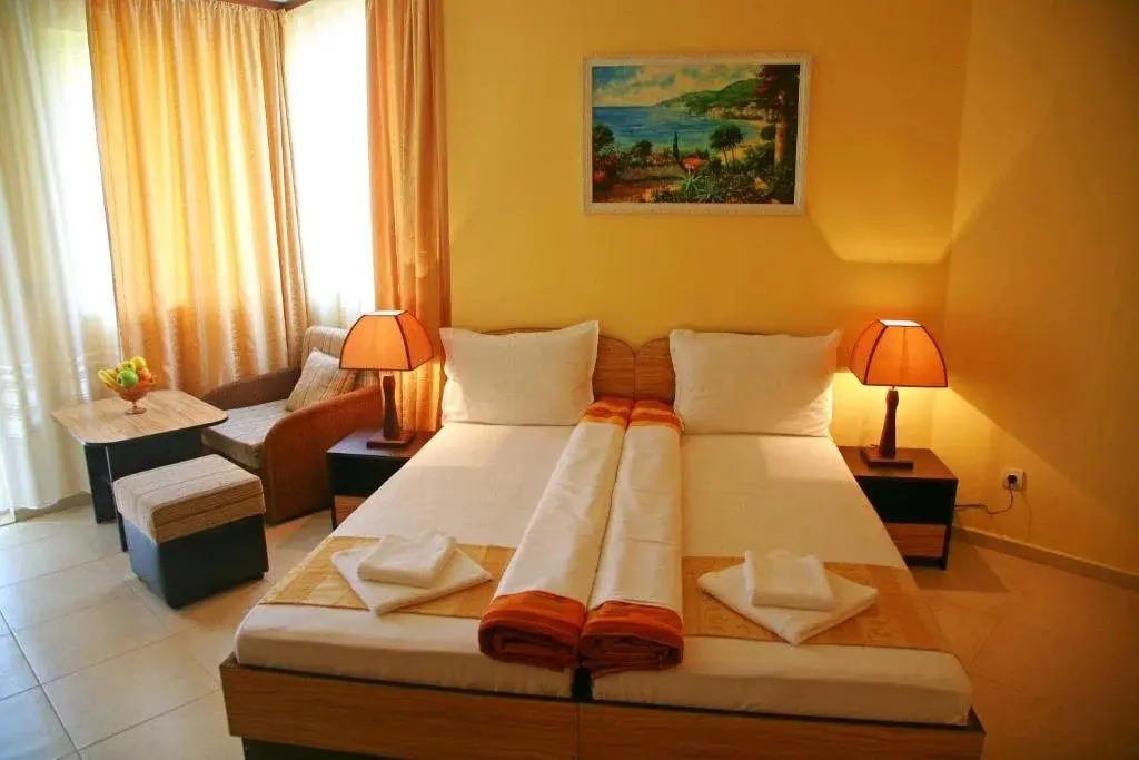 Лозенец: Hotel Luxor