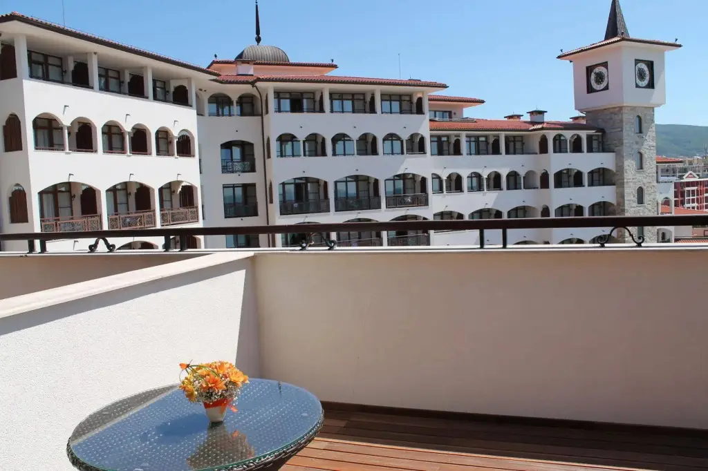 Helena VIP Villas and Suites — фото 1
