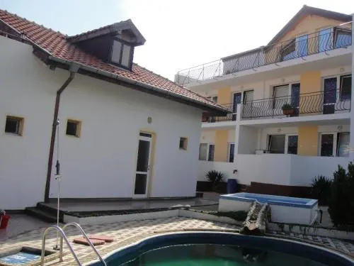 Бяла: Guest House Evin Rai