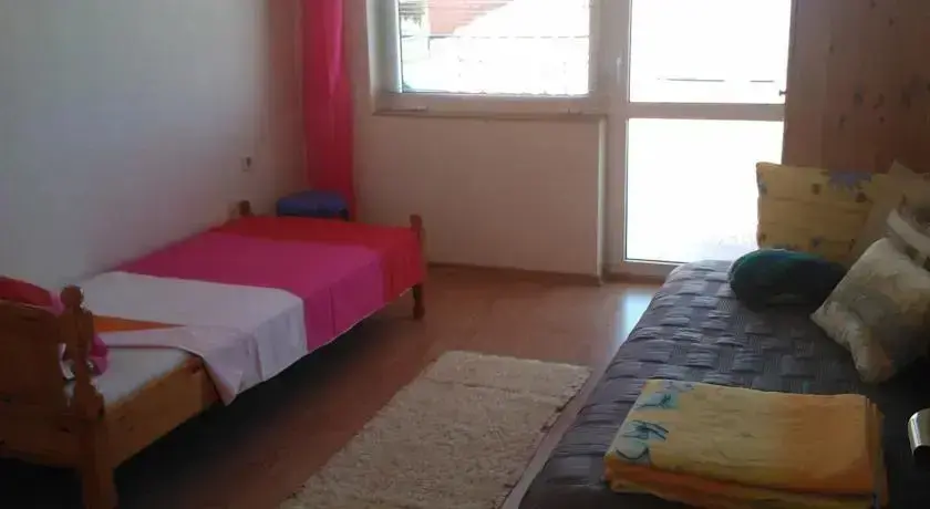 Бяла: Guest House Evin Rai