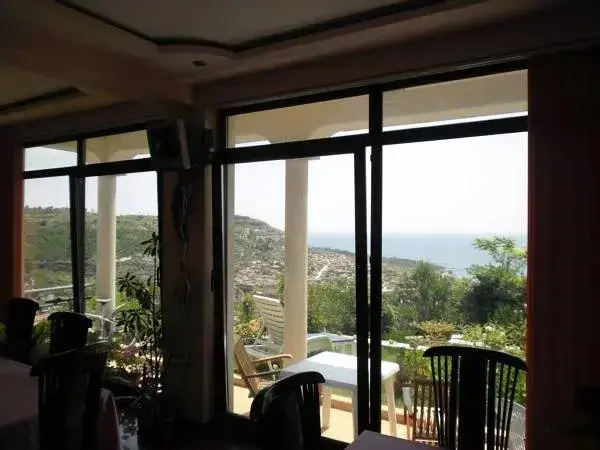 Балчик: Guest Rooms Sea View