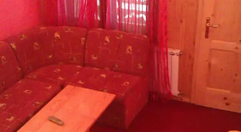 Дупница: Guest House Kalina