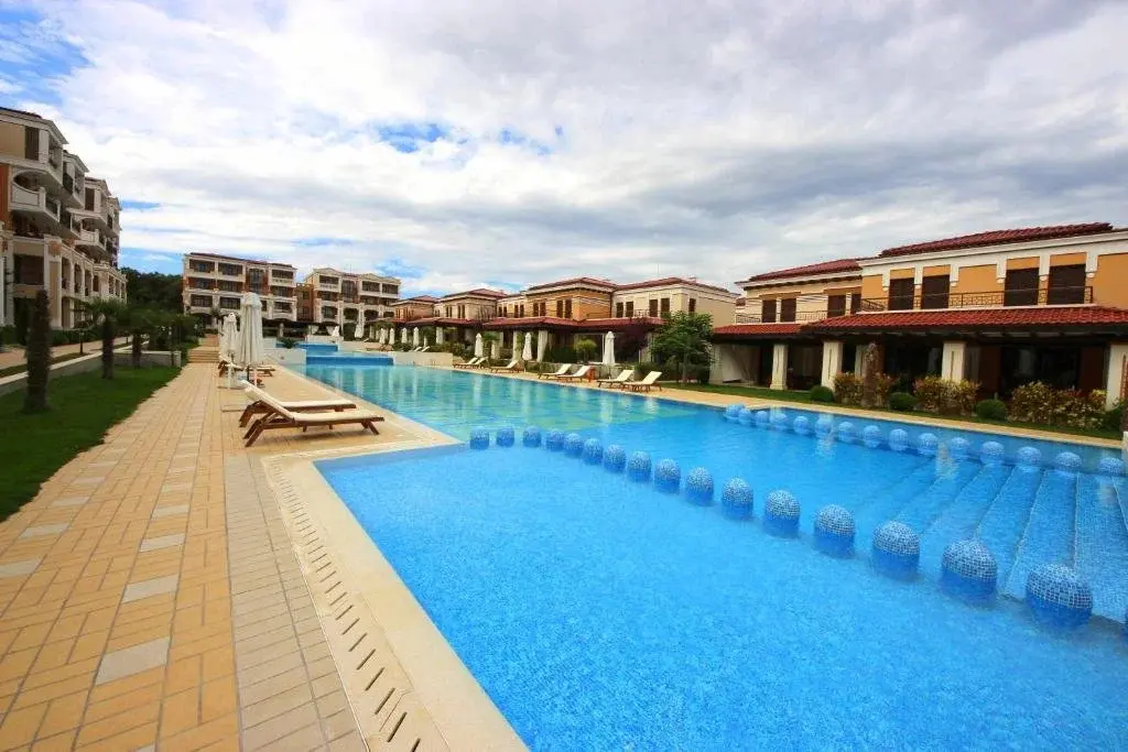 Созополь: Menada Kavaci Sozopol Apartments