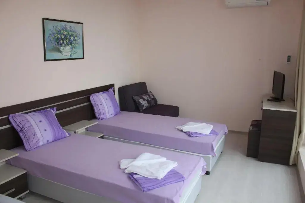 Солнечный берег: Rose Garden Omax Hotel Apartments