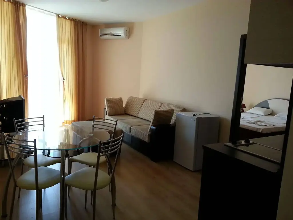 Свети Влас: Menada Luxor Apartments
