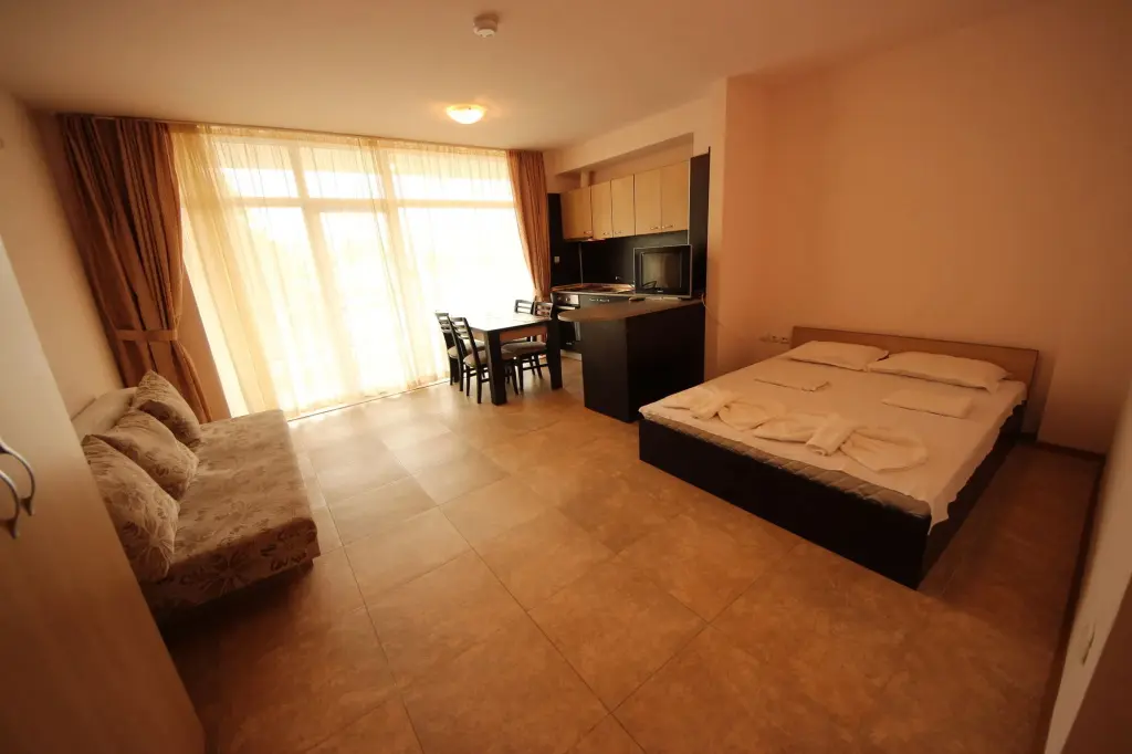 Солнечный берег: Menada Grand Kamelia Apartments