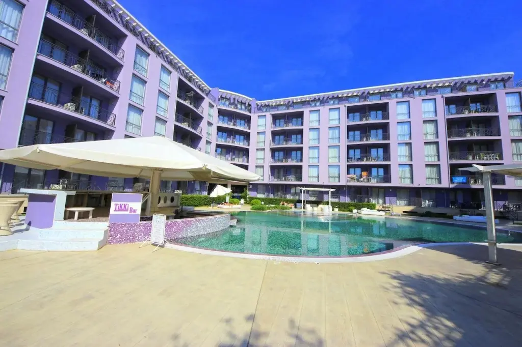 Солнечный берег: Menada Rainbow Apartments