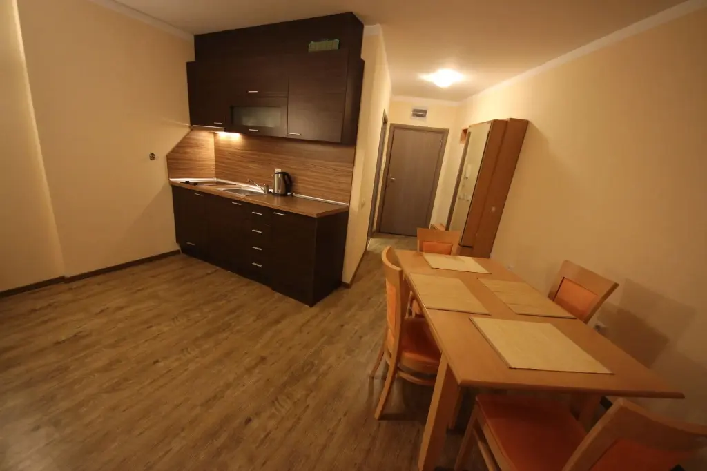 Солнечный берег: Menada Sunny Beach Plaza Apartments