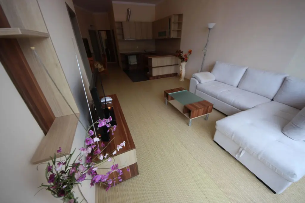 Солнечный берег: Menada Sunny Beach Plaza Apartments