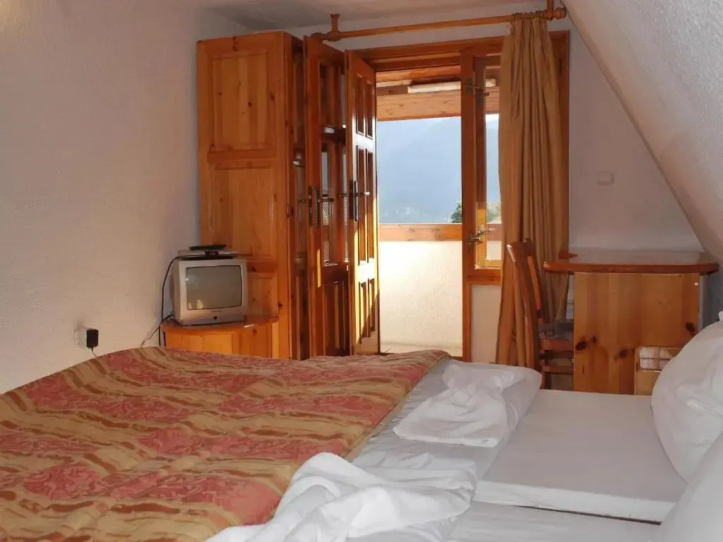 Смолян: Family Hotel Silver