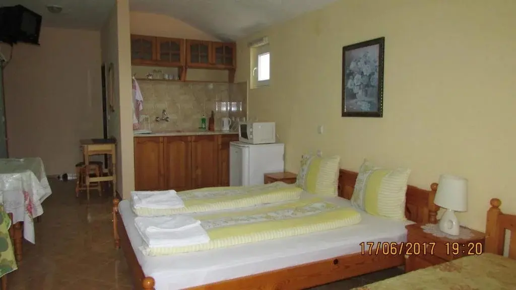 Царево: Family Hotel Ocean