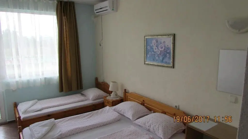 Царево: Family Hotel Ocean